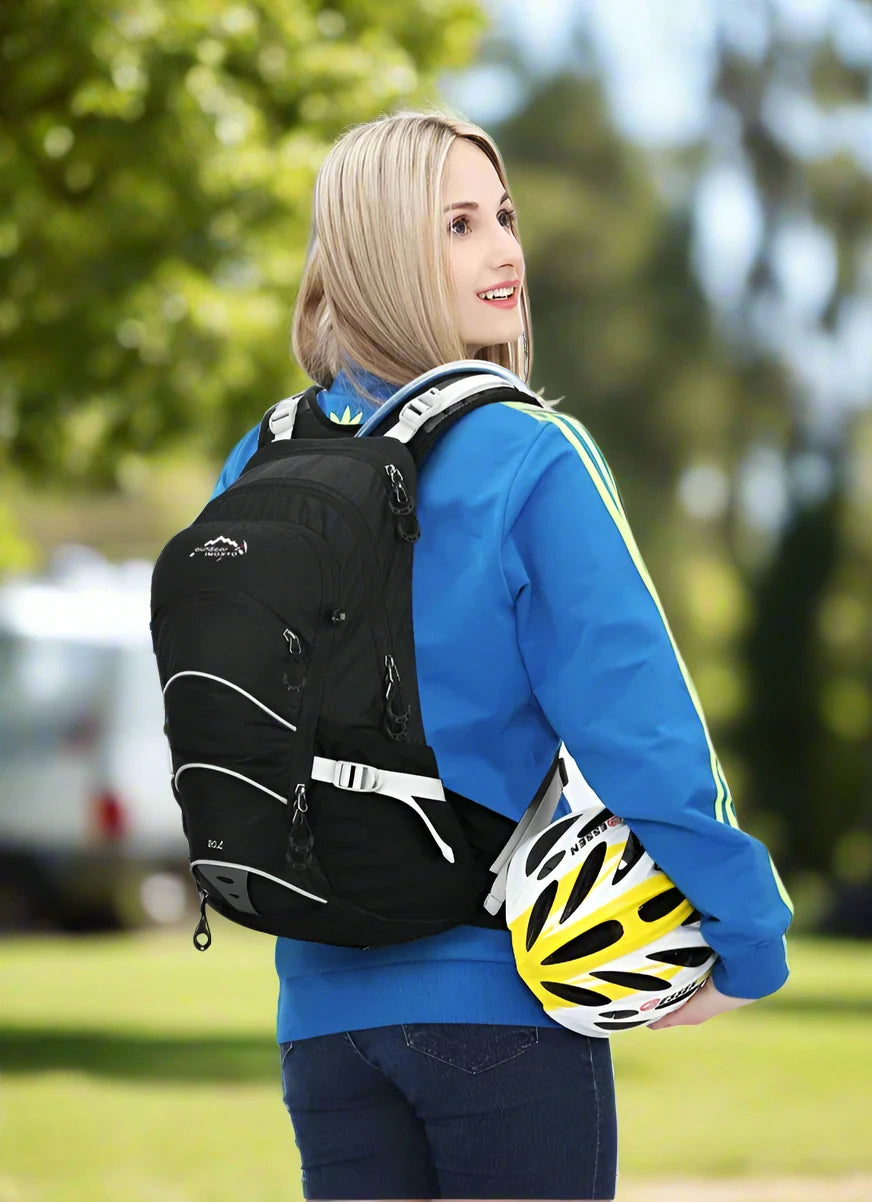 Mountaineering backpack 20 liters men's and women's outdoor sports bag